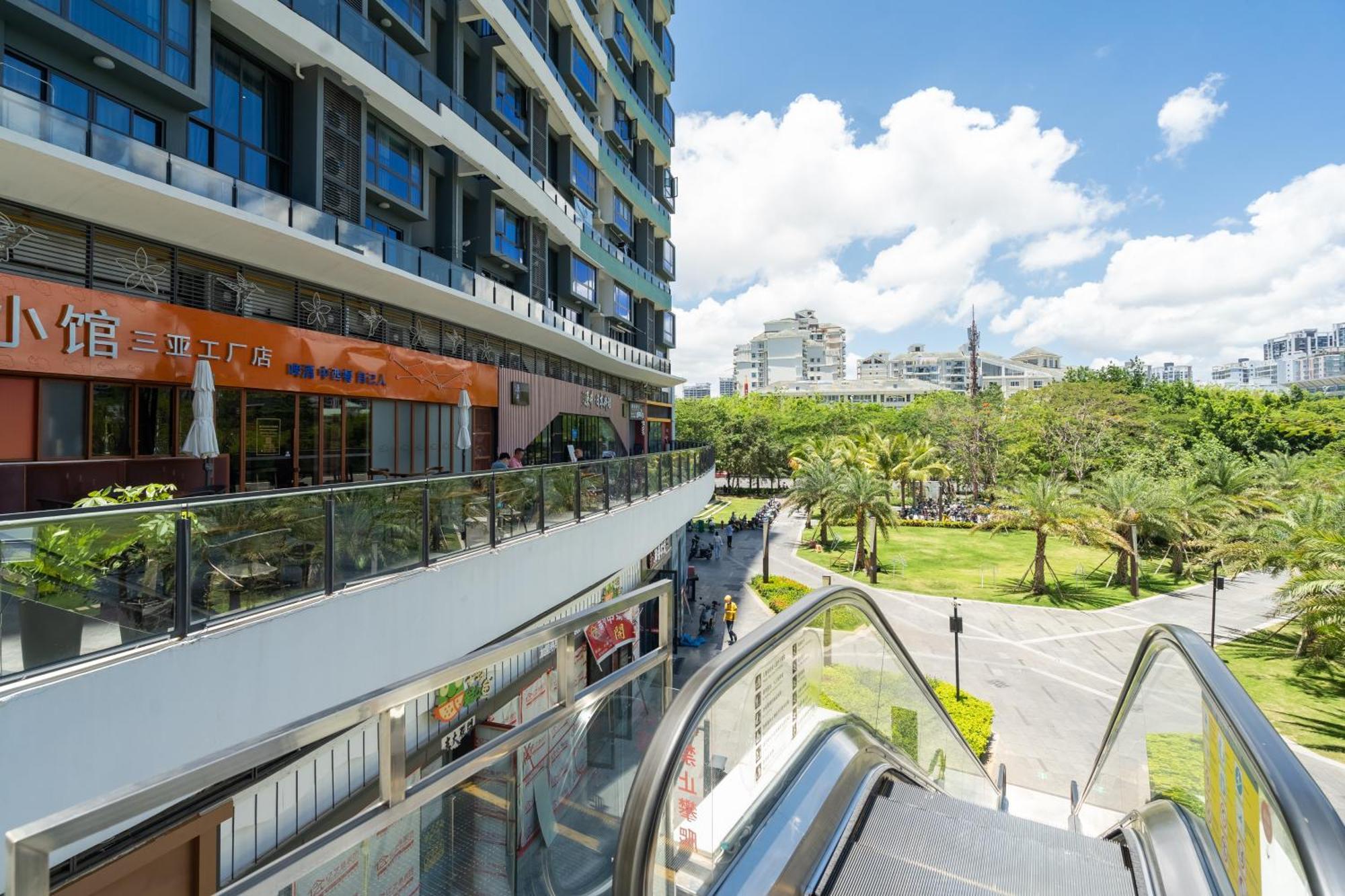Poly Central Plaza By Boli At Sanya City Center#Near Joy City Kültér fotó